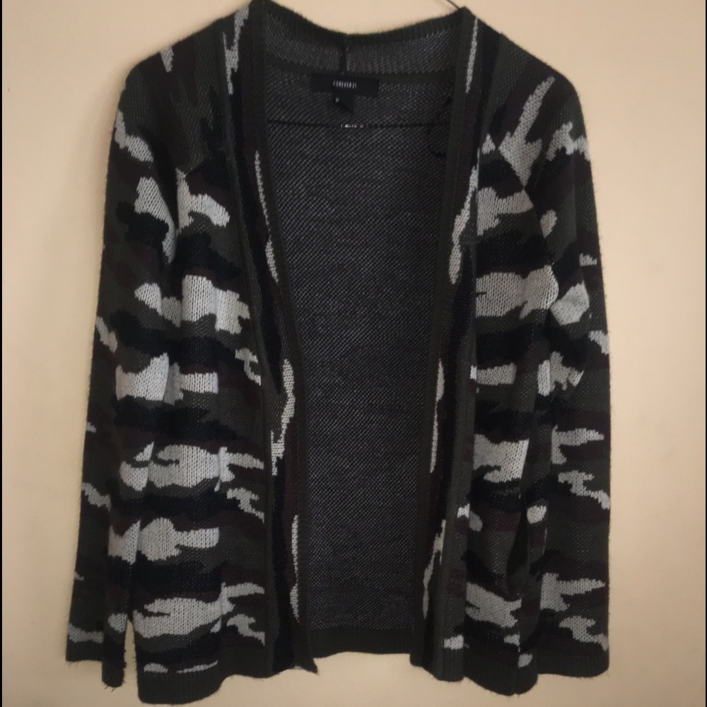 Forever 21 - camo cardigan